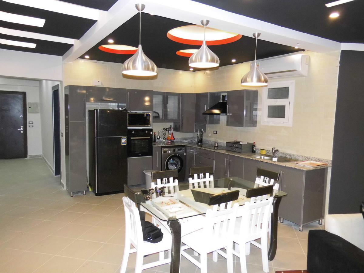 Three-Bedroom Apartment At Louly Beach Resort Ain Suchna Exterior foto