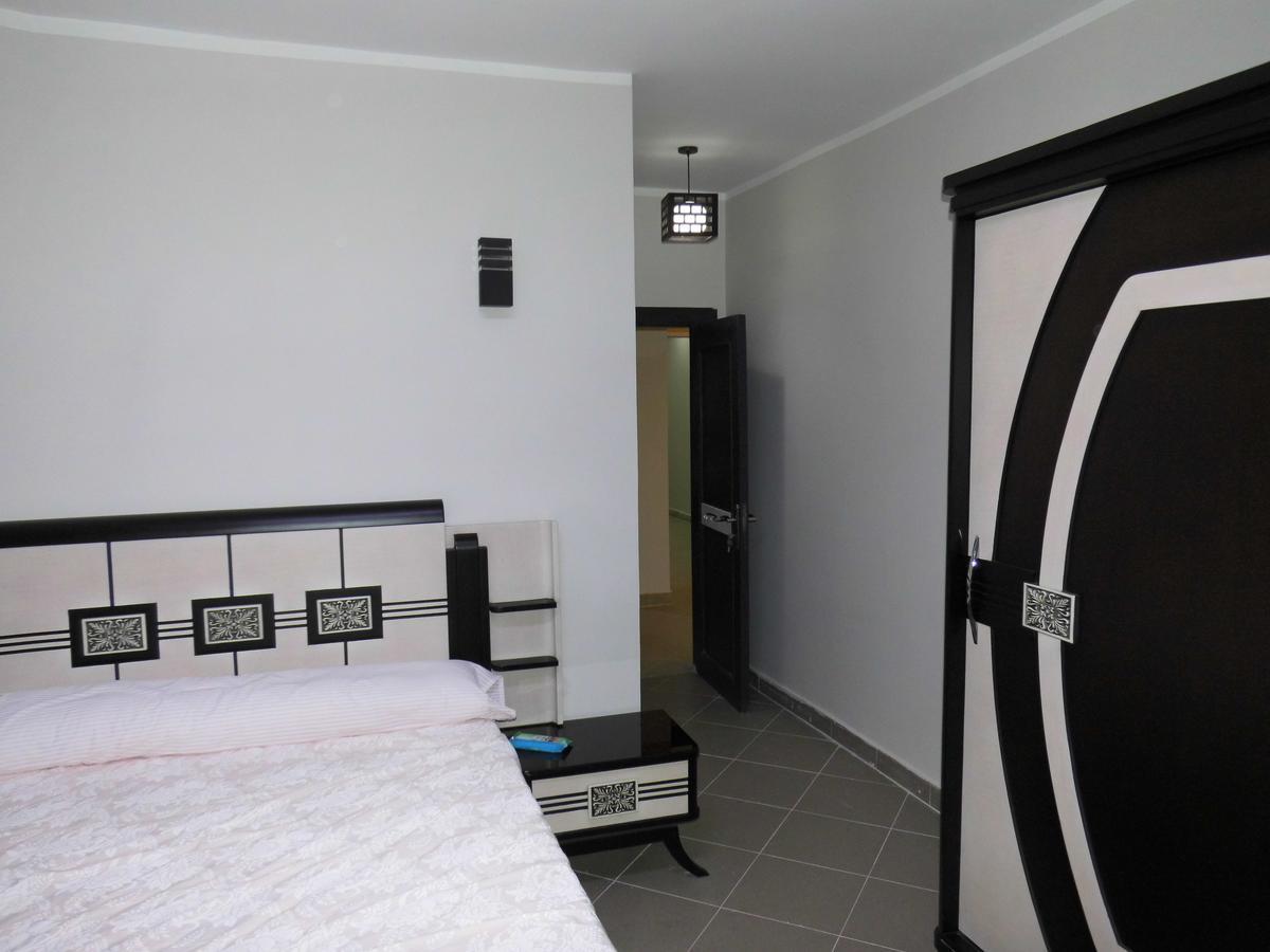Three-Bedroom Apartment At Louly Beach Resort Ain Suchna Exterior foto